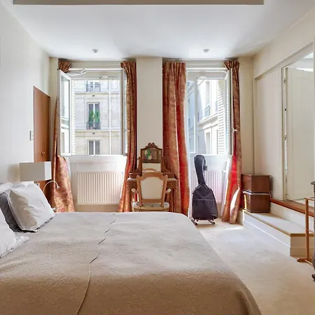 Apartment Victor Hugo - Avenue Foch - 235 Metres Carres *